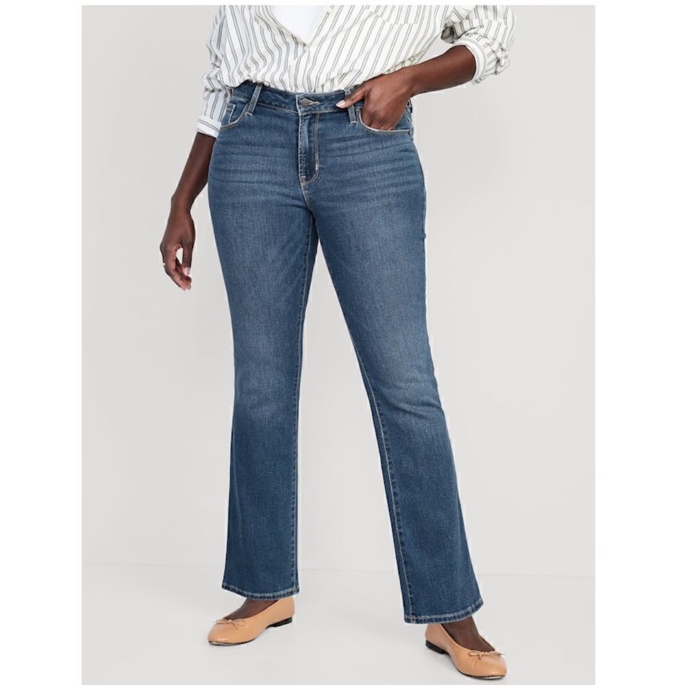 Old Navy Mid-Rise Kicker Boot-Cut Jeans NEW Plus Size 28